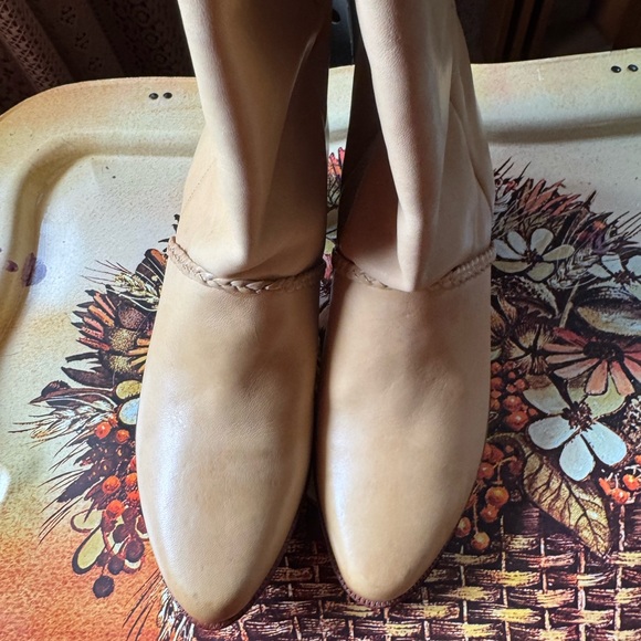 VTG Dingo Tan Boots - Picture 10 of 12